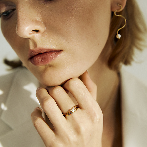 Złote kolczyki z perłami Imagine 02