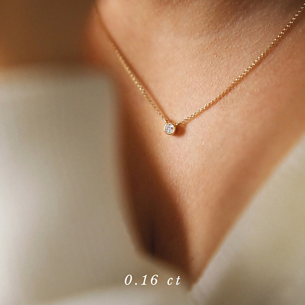 Złoty naszyjnik z brylantem 0.16 ct Infinity 04