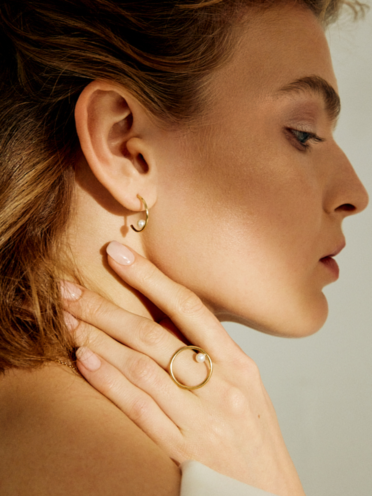 złote kolczyki z perłami imagine 01 dodatkowe zdjęcie 1