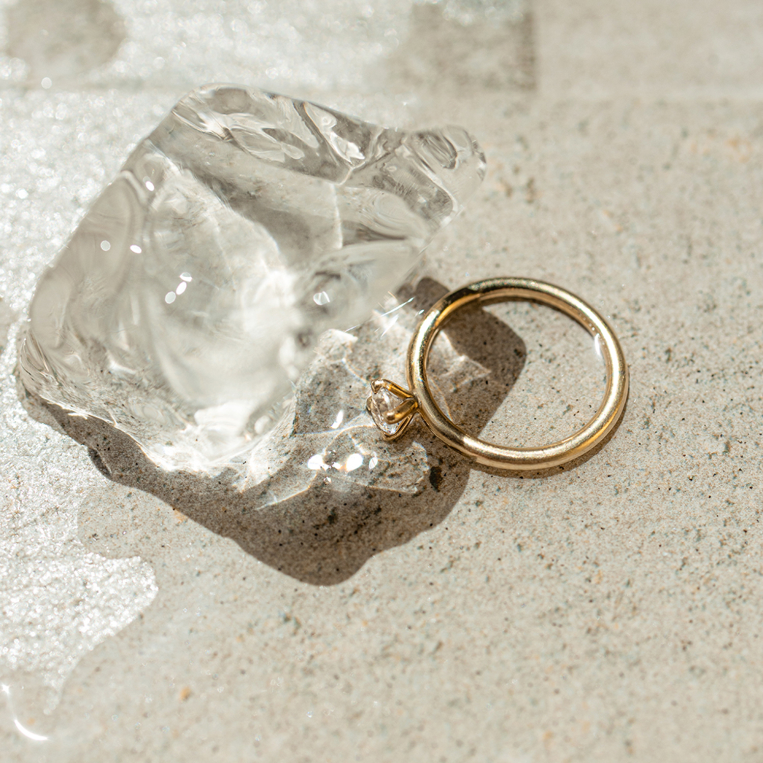 Złoty pierścionek zaręczynowy rozkosz dodatkowe zdjęcie 2