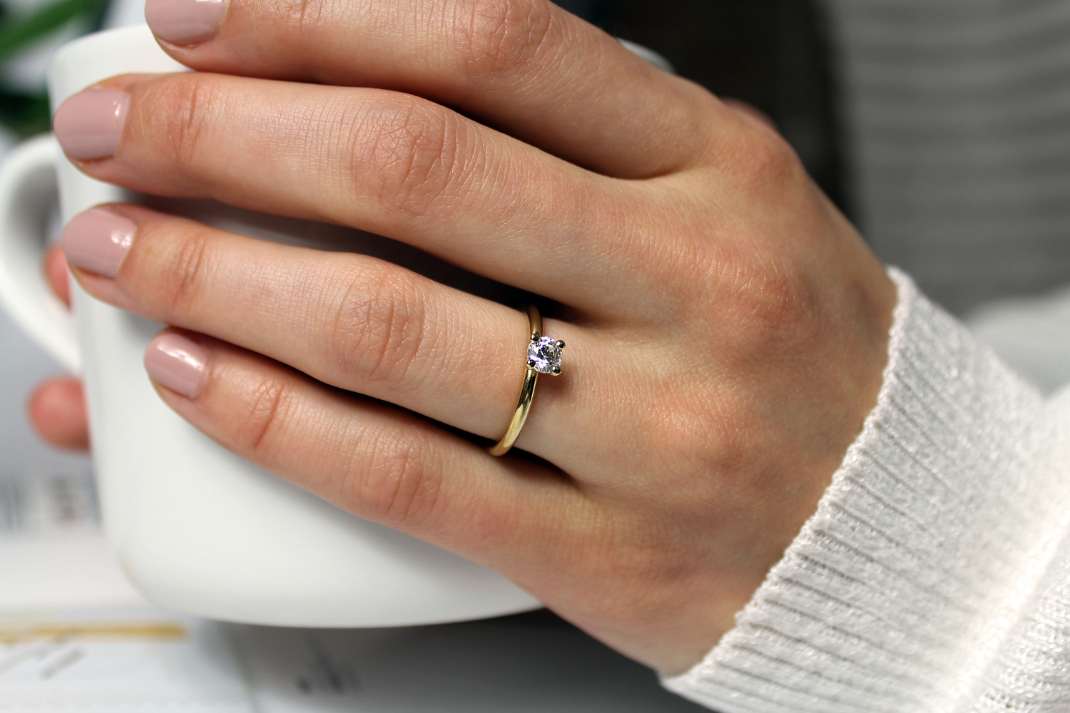 Złoty pierścionek zaręczynowy rozkosz dodatkowe zdjęcie 3