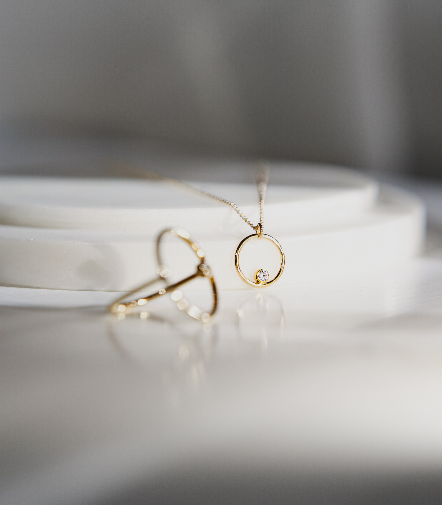złoty pierścionek z brylantem 0.11 ct infinity 07 dodatkowe zdjęcie 3